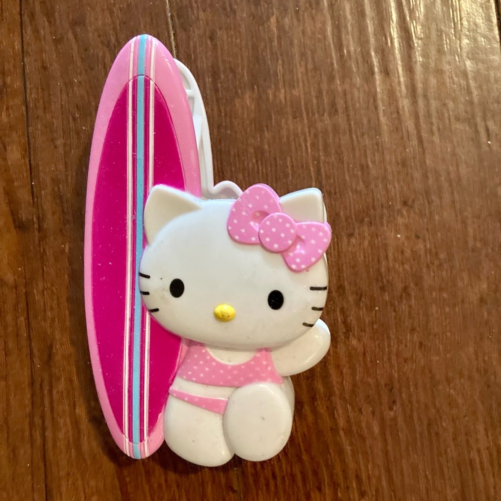 Hello Kitty rare beach/pool clip to hold towel to chaise, chair, more!